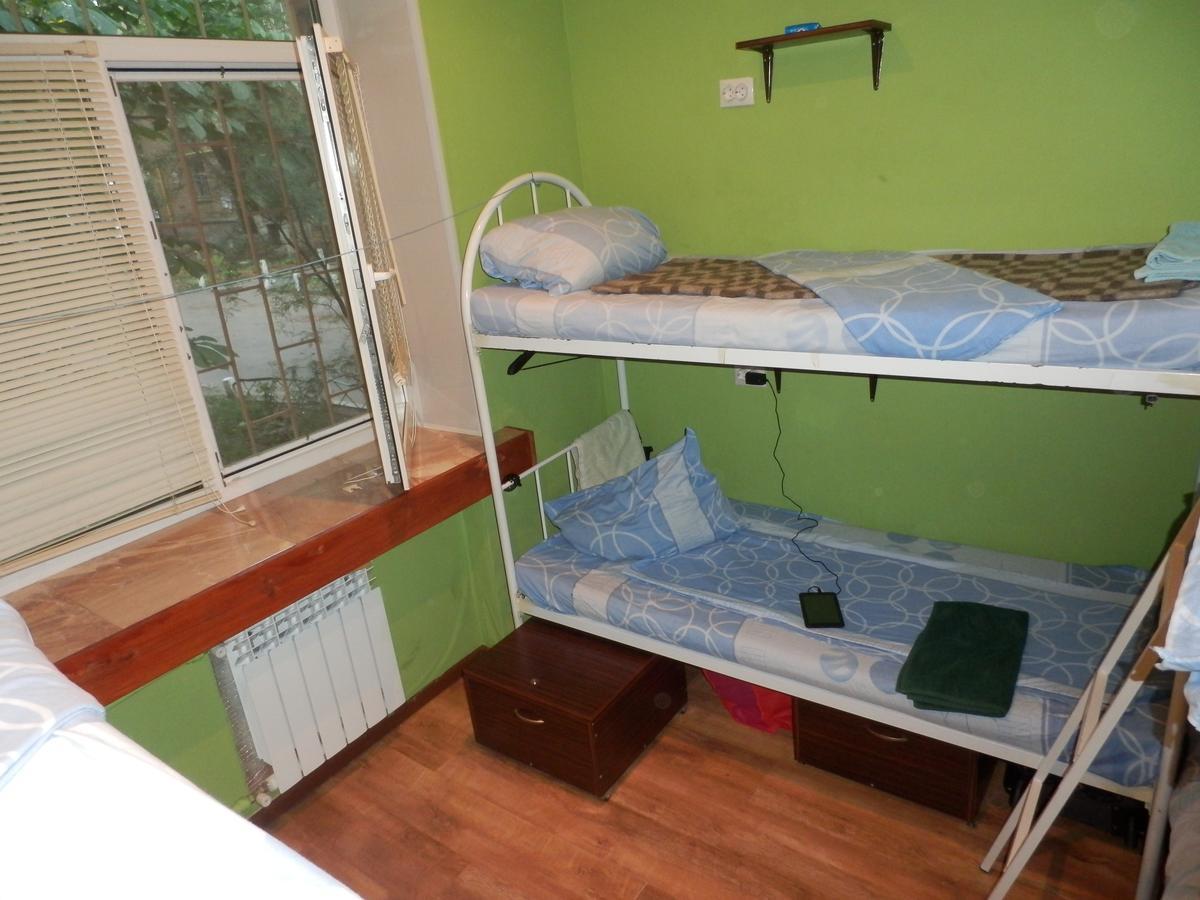 Yourhostel Svyatoshino Kiev Exterior foto